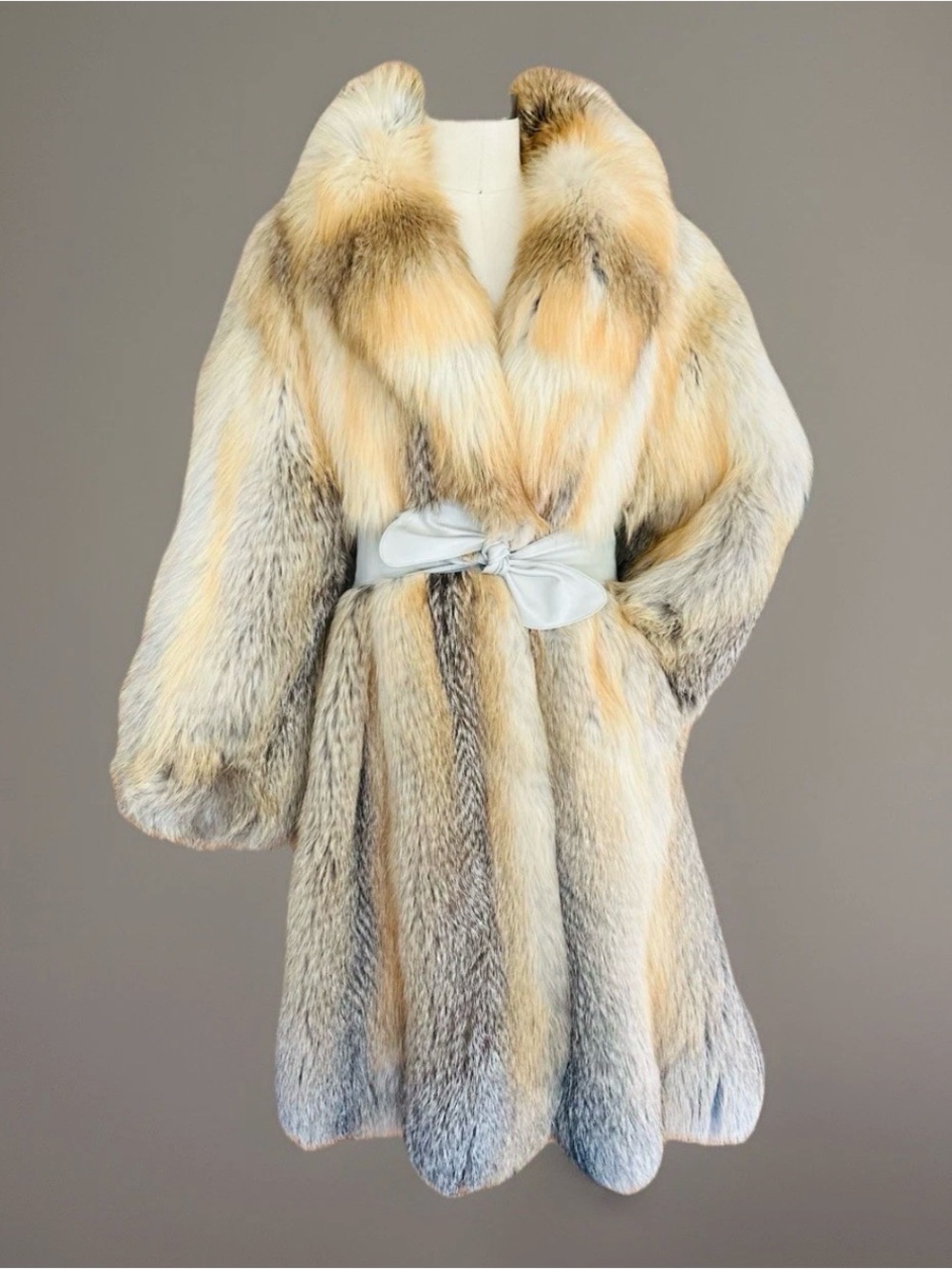 STUNNING STROLLER LENGTH GOLDEN ISLAND FOX FUR COAT PLUSH Not Lynx Chinchilla